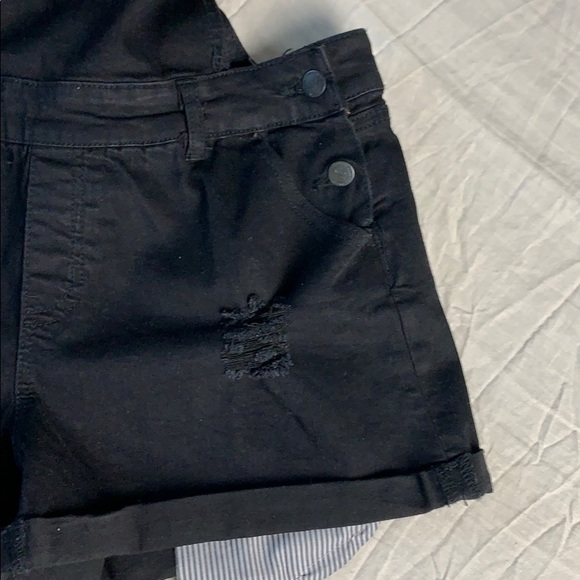 Black distressed curved shortall - Picture 6 of 7